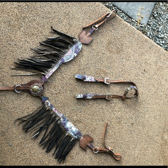 Swing Leathers Other - Custom Fringe Tack Set